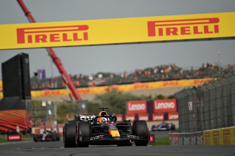 F1: Verstappen storms to pole for Dutch GP  (Update)