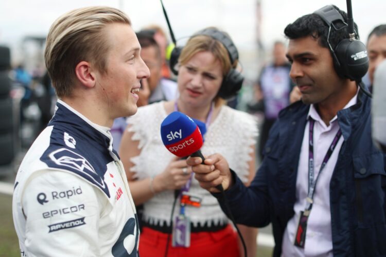 F1: Lawson could steal injured Ricciardo’s F1 thunder