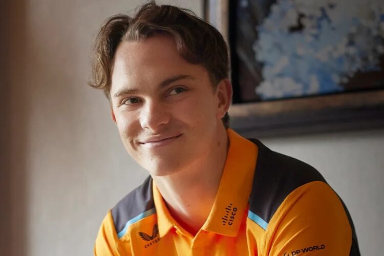 F1: Series impressed by ‘extraordinary’ rookie Piastri
