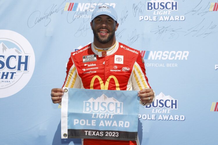 NASCAR: Bubba Wallace wins NASCAR Cup pole in Texas