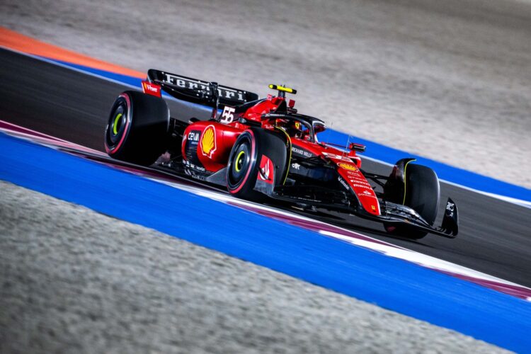 F1: Sainz Jr. blames Qatar GP fuel leak on the curbs