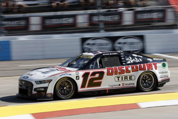 NASCAR: Blaney gets must-win in Martinsville