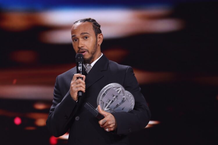Formula 1 News: Hamilton defends the Wolffs