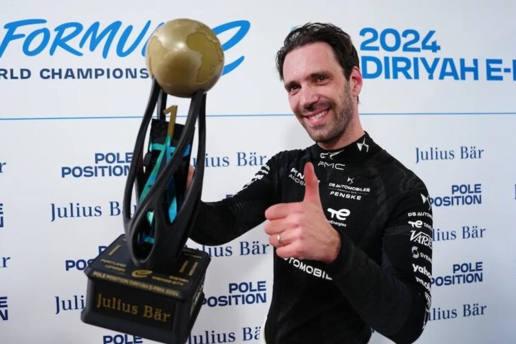 Formula E: Vergne wins record pole in  tops Diriyah