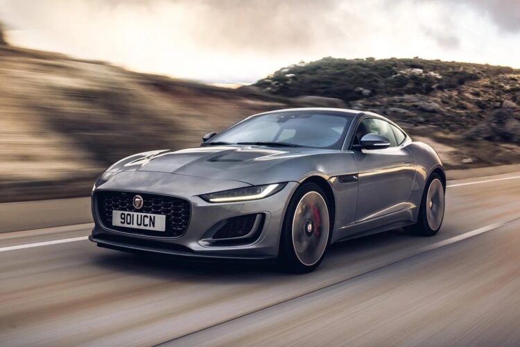 Automotive: Advantages of Leasing a Jaguar for Motorsport Fans