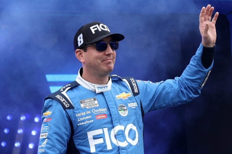 NASCAR News: Kyle Busch wins Wurth 400 Cup pole in Dover