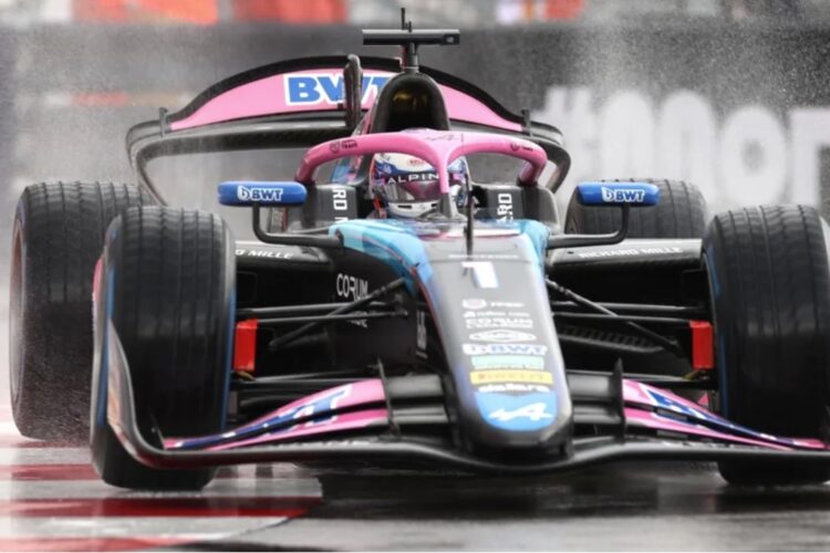 Formula News 2: Martins tops rain-hit Thursday Practice