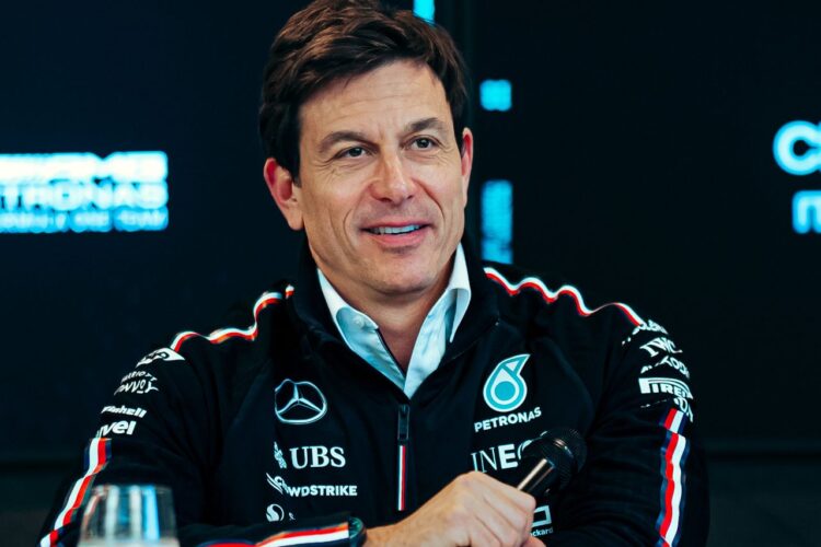 Formula 1 News: McLaren could beat Mercedes in 2026, too – Wolff