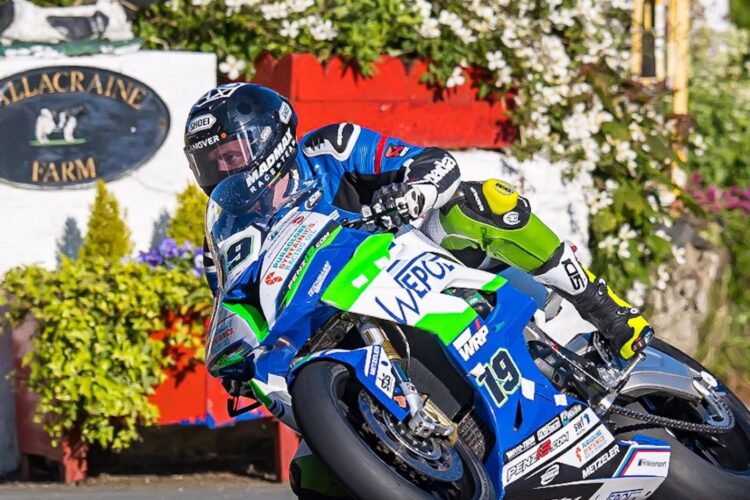 Deadly English Superbike race tragically claims 258th victim
