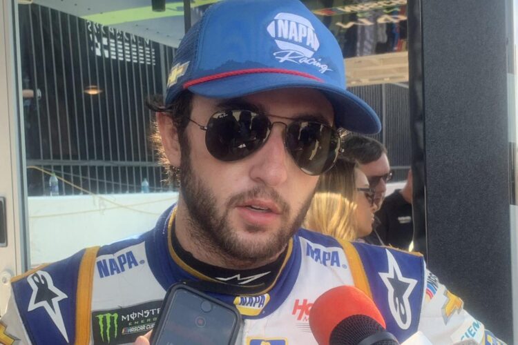 Chase Elliott leads final Cup Series practice at Charlotte