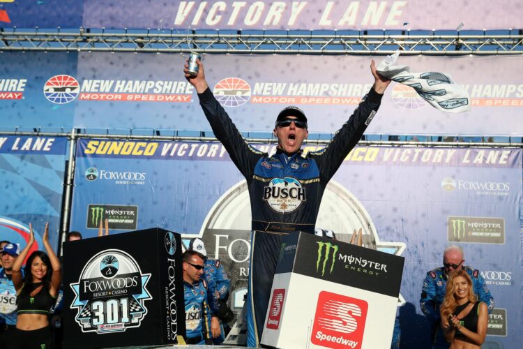 Harvick edges Hamlin in final-lap clash to win in Loudon
