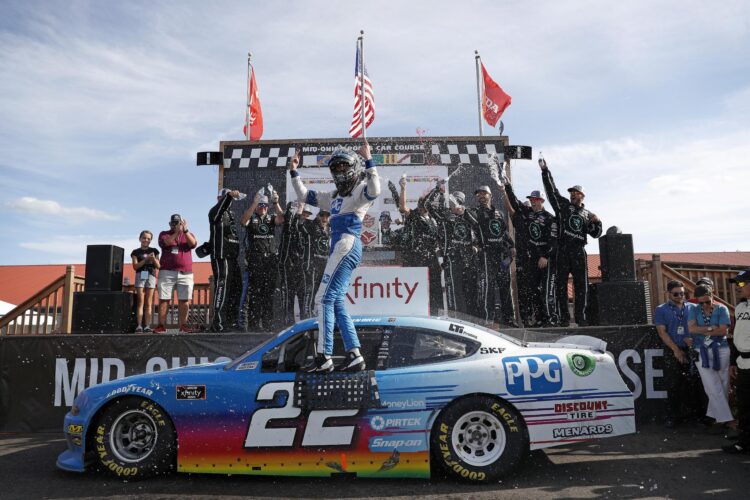 Austin Cindric wins second-straight Xfinity Series race