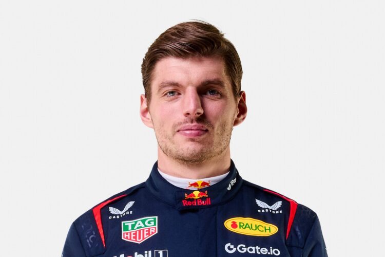 F1 Rumor: Aston Martin prepared to pay Verstappen $1.2 billion over 5 years  (5th Update)
