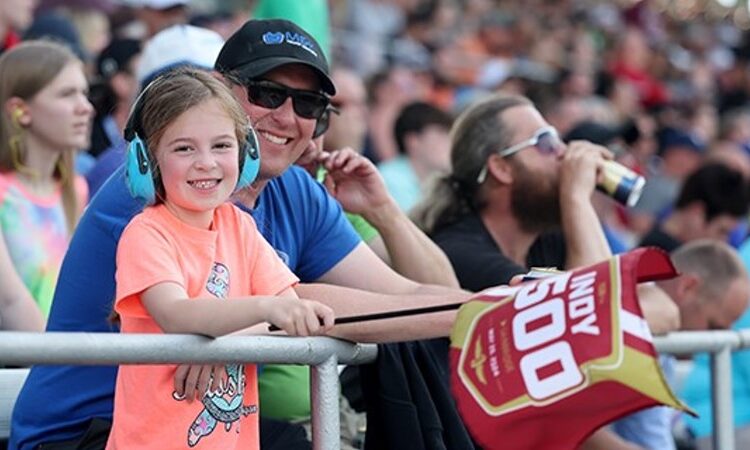 Grandstand sellout crowd for Indy 500, fans encouraged to arrive early