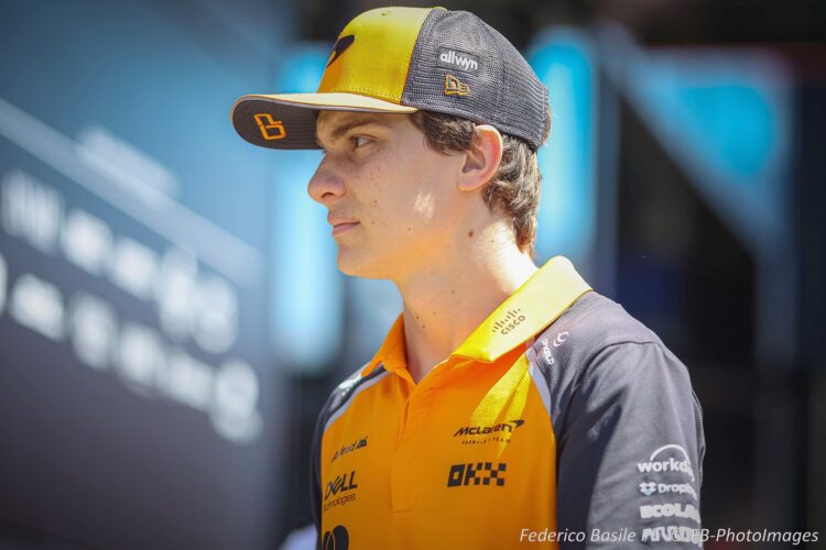 F1 News: McLaren driver equality could ultimately burn Piastri