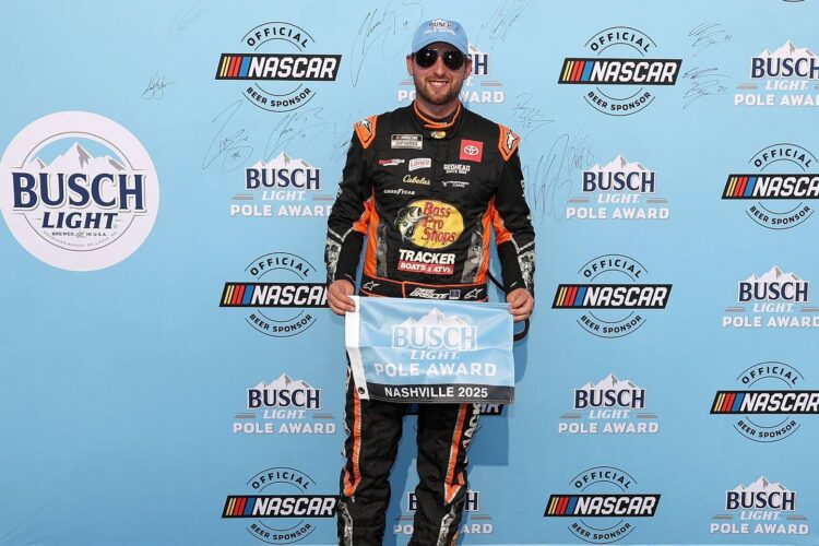 NASCAR News: Briscoe wins Cracker Barrel 400 pole at Nashville