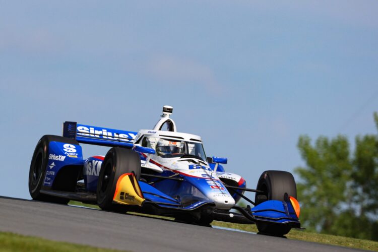 IndyCar: Rosenqvist Fastest in Sunday Warm Up