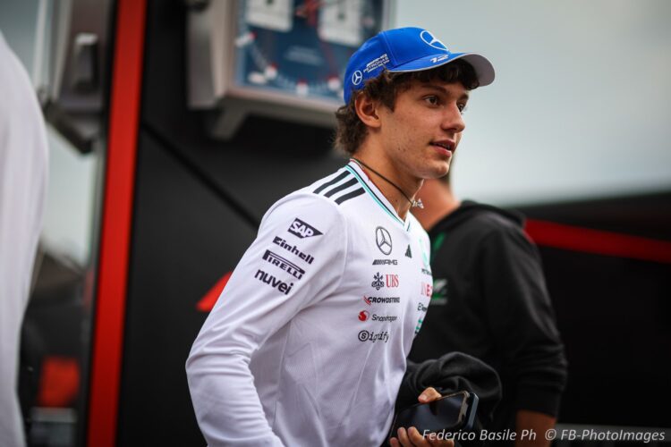 F1 News: Mercedes defends Antonelli as driver market remains open