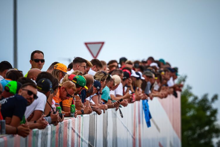 Race Strategy: How Fans Break It Down Live