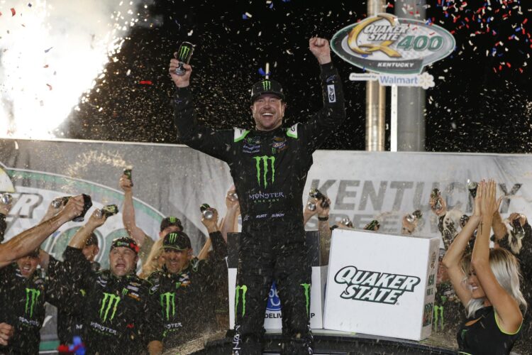Kurt Busch Edges Brother Kyle To Win At Kentucky