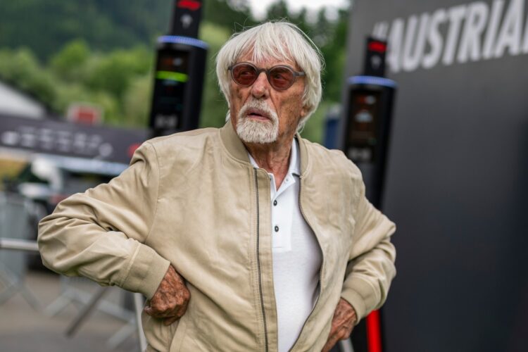 Formula 1 News: Ecclestone says Briatore is his only friend