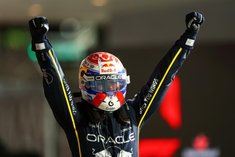 Formula 1 News: Verstappen outduels Norris to win Las Vegas GP