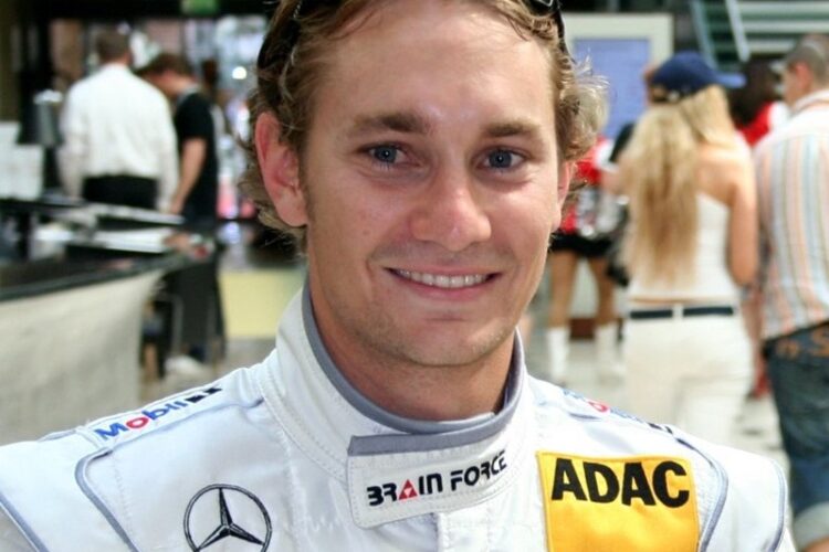 Family to return Lauda’s team stake to Mercedes