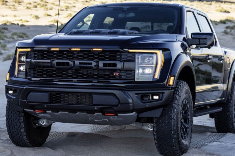 How Lift Kits Change the Way Your Vehicle Handles on the Trail