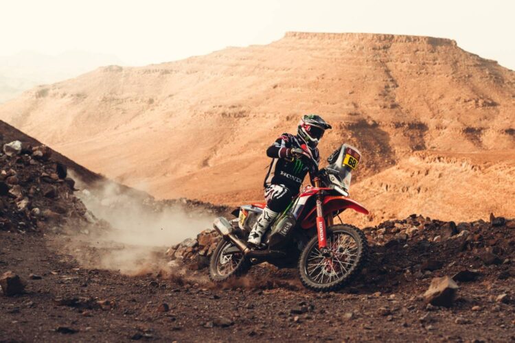 Dakar Rally Stage 3: Guthrie leads a Ford 1-2 in cars, Schareina wins on Bikes