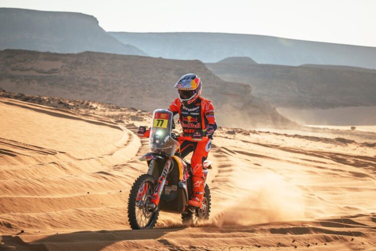 Dakar Rally Stage 9: Benavides Takes Command on Bikes, Goczał Stuns in Cars
