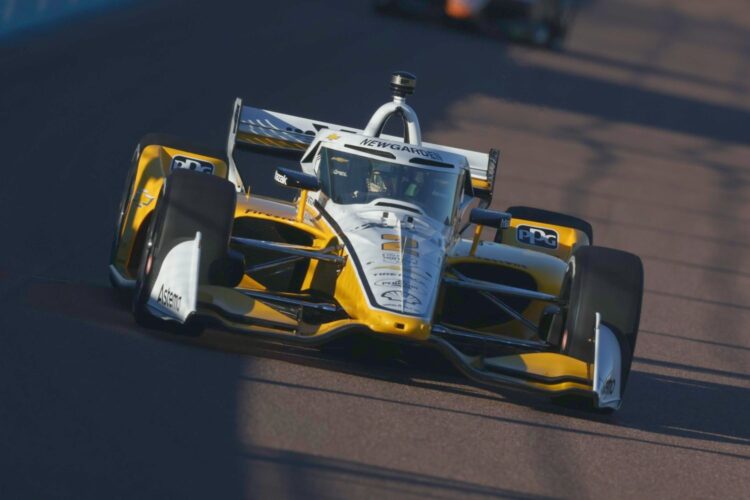 IndyCar News: Newgarden uses new tires to win in Phoenix