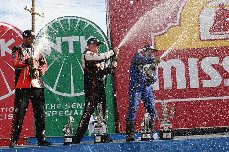 NHRA News: Langdon, Capps, Glenn win Arizona Nationals