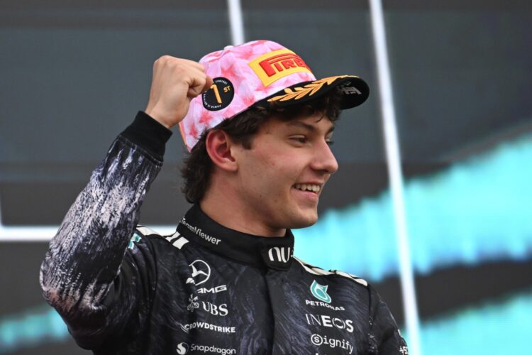 Formula 1 News: Antonelli shining but Mercedes ‘absolutely dominant’ – Salo