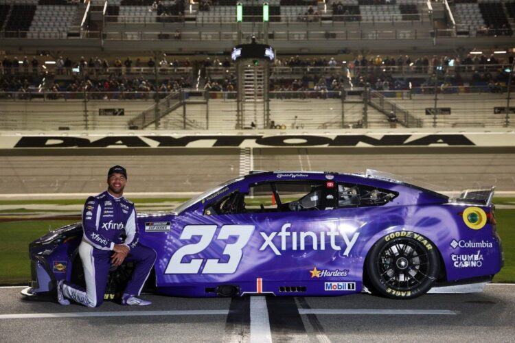 NASCAR News: Bubba Wallace runs out of talent again in Martinsville