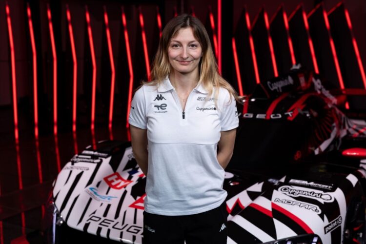 WEC News: Going nowhere with Mercedes, Doriane Pin signs with Peugeot