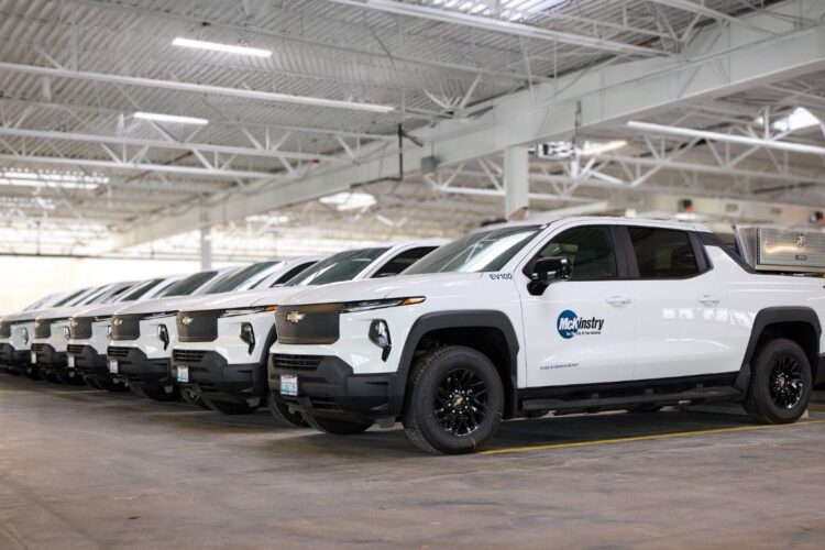 Automotive News: GM Suspends Next-Generation Full-Size Electric Truck Program