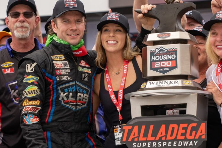 Cleetus McFarland’s Heart-Stopping Near-Miss Steals the Spotlight as Andy Jankowiak Grabs First ARCA Win at Talladega