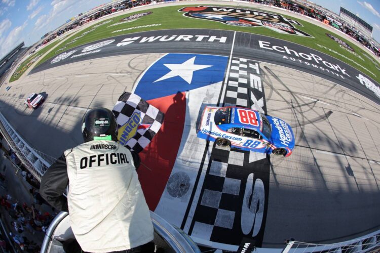 NASCAR News: Larson holds off Allgaier for O’Reilly win in Texas