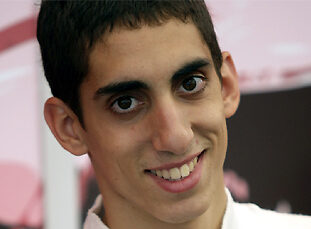 Buemi to race with Toro Rosso in 2009