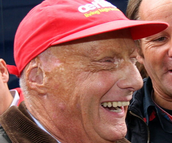 Lauda says F1 well positioned