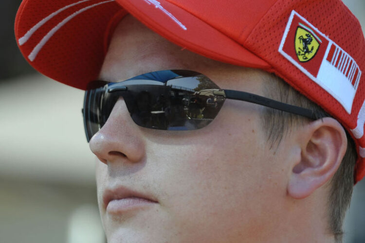 Kimi to retire or extend Ferrari deal through 2011