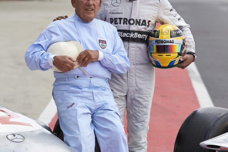 Racing legend Sir Stirling Moss dies aged 90