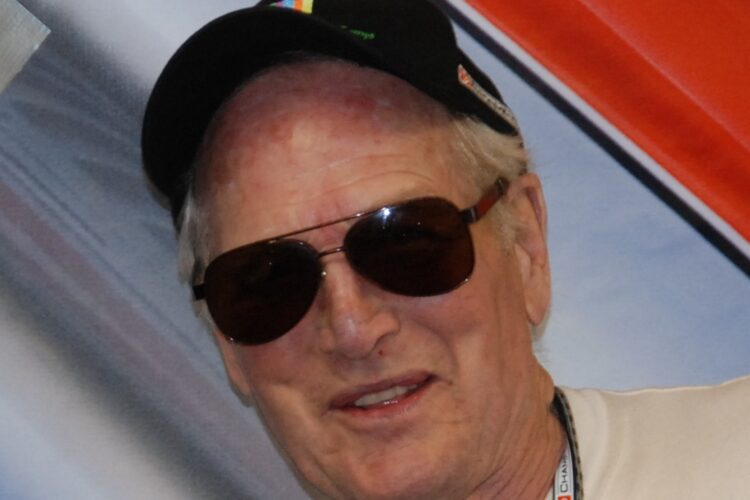 Paul Newman dies