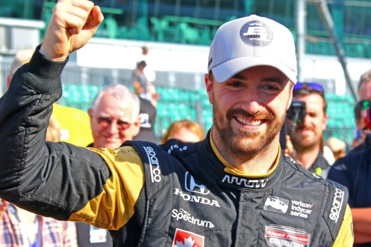 Hinchcliffe wins pole for 100th Indy 500