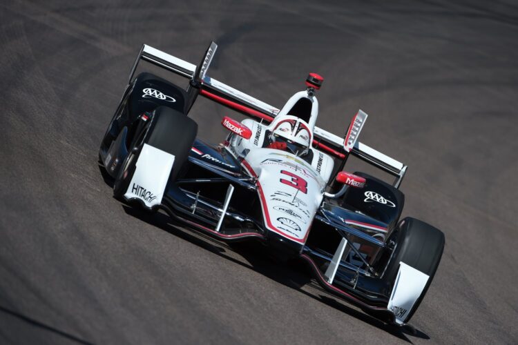 Castroneves Leads Chevy Domination of Qualifying