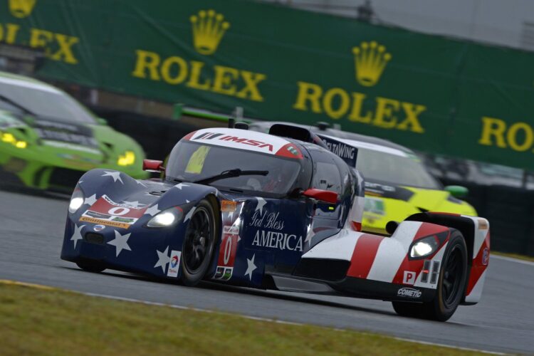 DeltaWing leads 3 times before crashing out