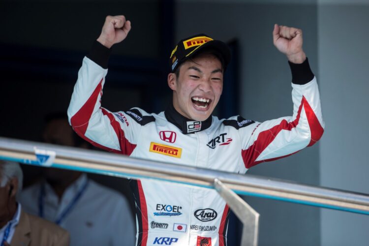 GP3: Fukuzumi soars to Race 1 victory