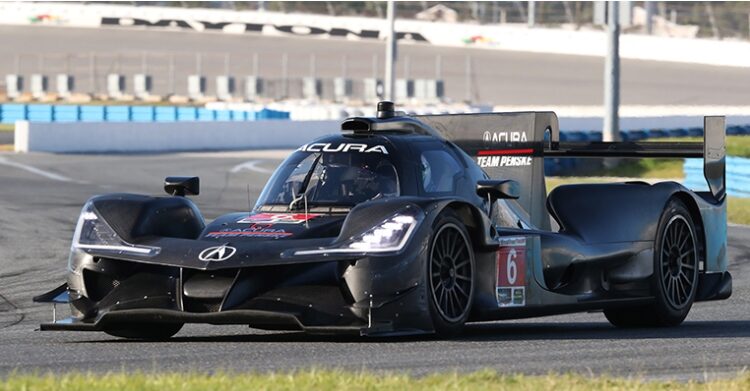 Team Penske brings Acura team to Daytona for testing