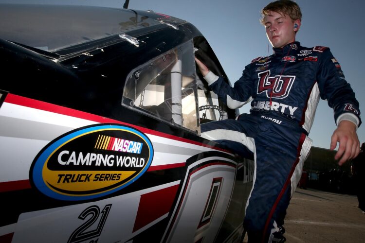 William Byron Signs With Hendrick Motorsports