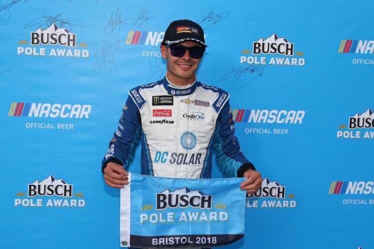 Kyle Larson Beats Out Chase Elliott For Bristol Pole